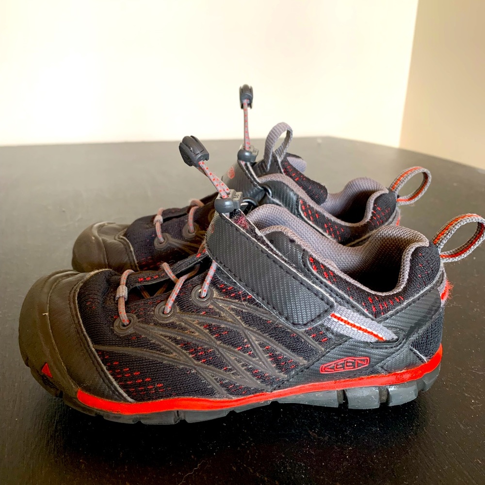 Kids Keen Sneakers